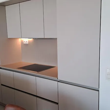 Apartment Met Zeezicht *
