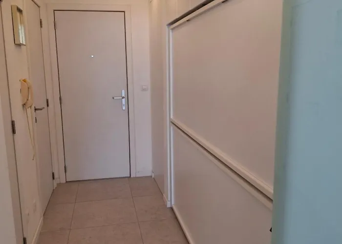 Apartment Met Zeezicht *