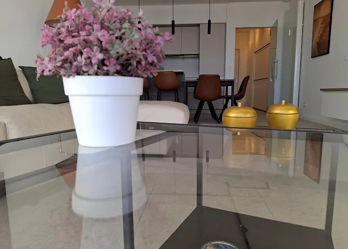 Appartement Met Zeezicht